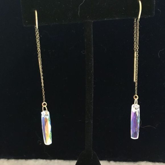 Tūtū Mama Jewelry - 170. Gold filled Column Shape Swarovski Crystal Threader Earrings